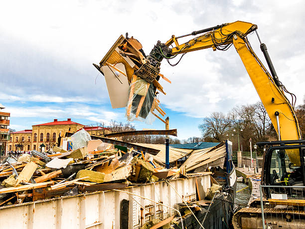 Best Commercial Cleanout Services  in Nowata, OK